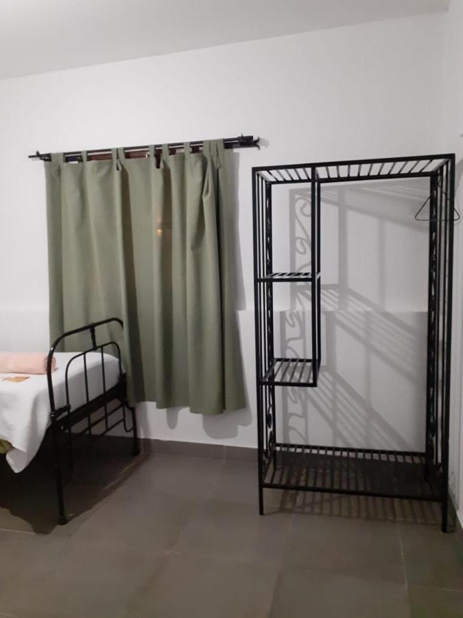 Hostal Los Faroles Chicoana Eksteriør billede