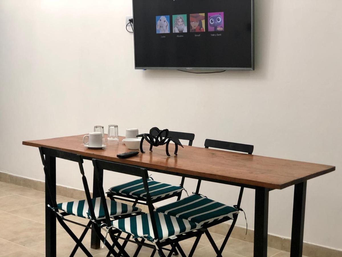 Hostal Los Faroles Chicoana Eksteriør billede
