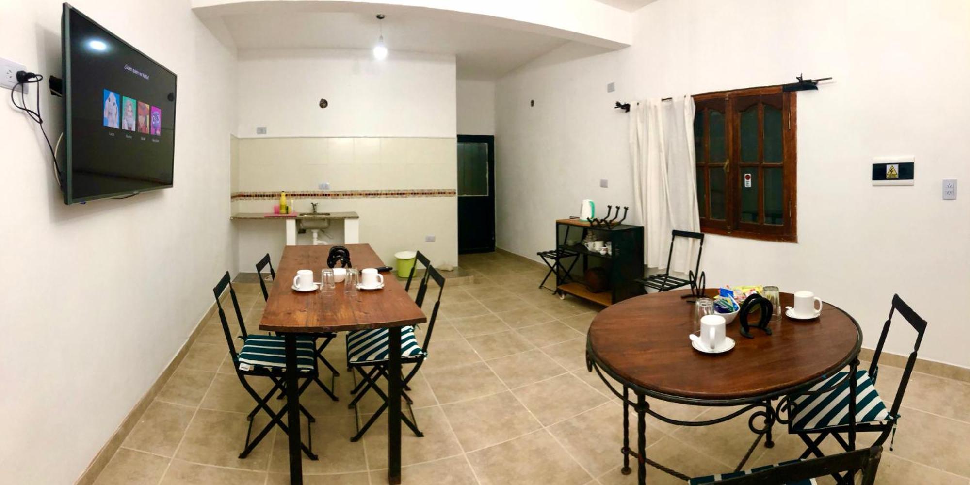 Hostal Los Faroles Chicoana Eksteriør billede