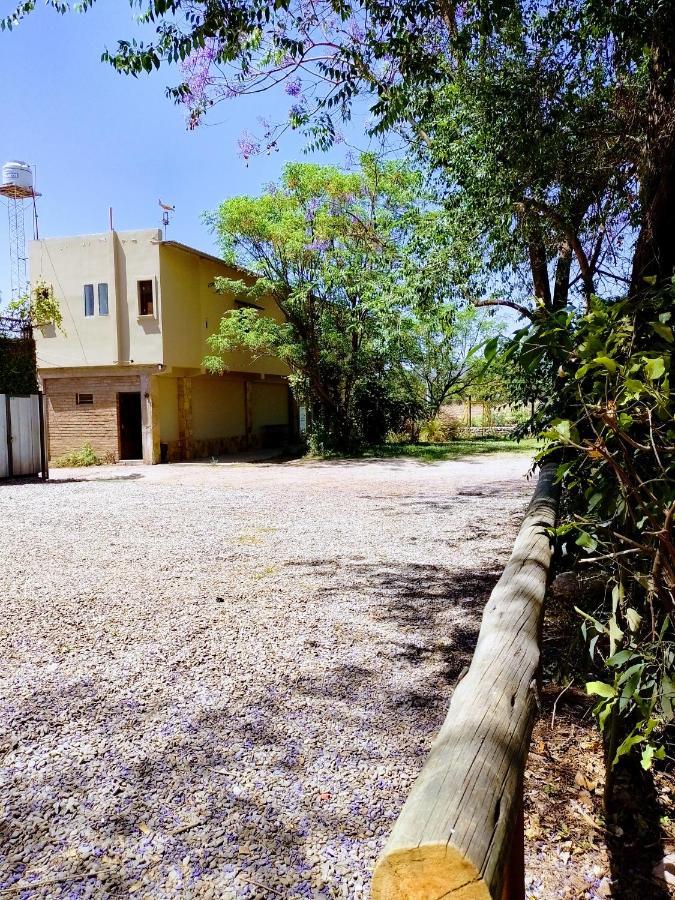 Hostal Los Faroles Chicoana Eksteriør billede