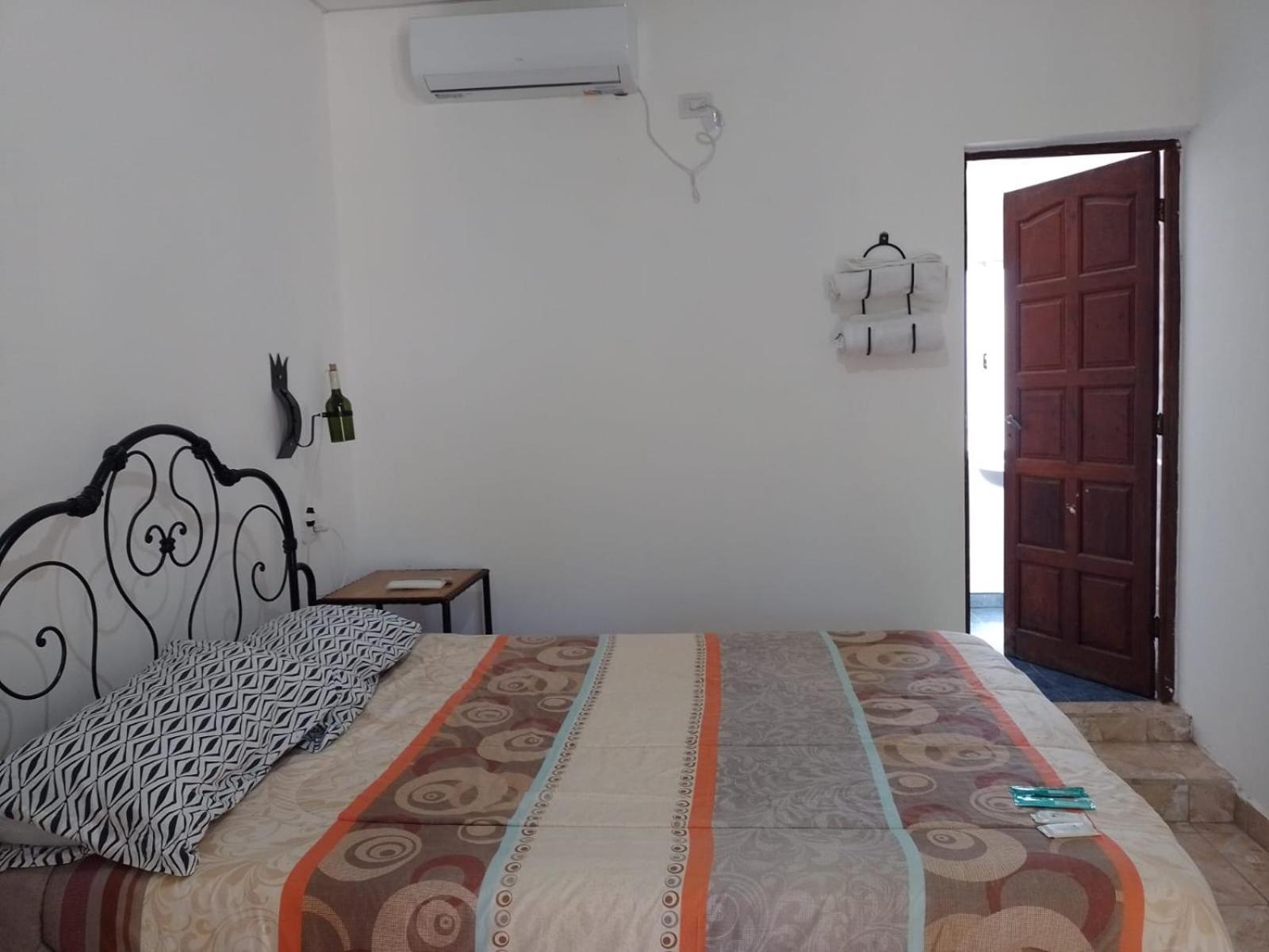 Hostal Los Faroles Chicoana Eksteriør billede