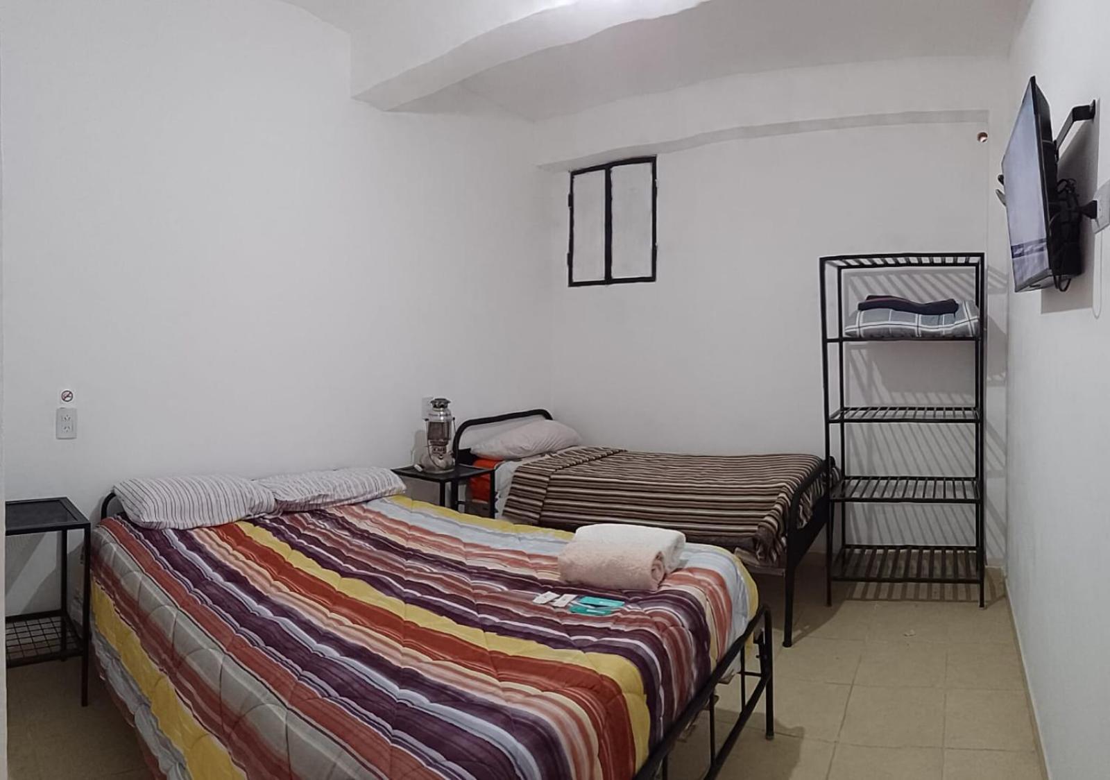 Hostal Los Faroles Chicoana Eksteriør billede